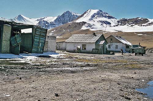 Unterkunft am Ala Bel Pass, Kirgistan, 3184m