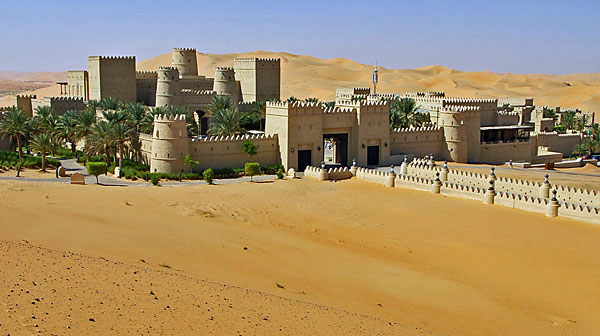 Qasr el Sarib Desert Resort